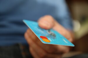 pay credit card off each month